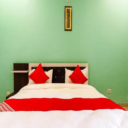 Oyo Lck1233 Rivaaj Palace Lucknow Dış mekan fotoğraf