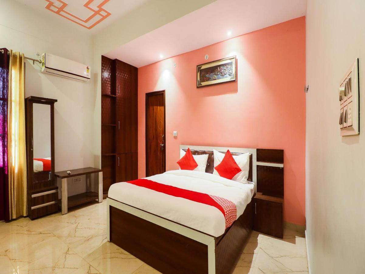 Oyo Lck1233 Rivaaj Palace Lucknow Dış mekan fotoğraf