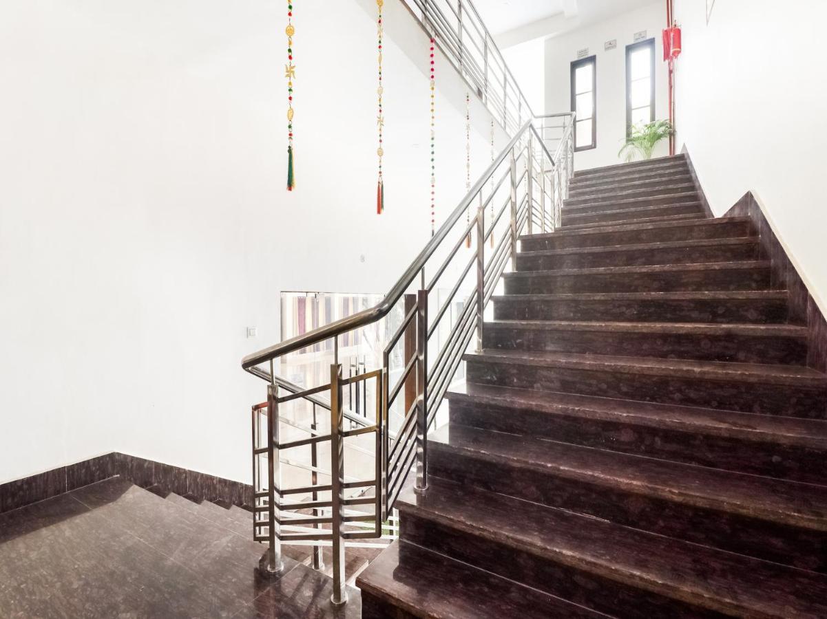 Oyo Lck1233 Rivaaj Palace Lucknow Dış mekan fotoğraf