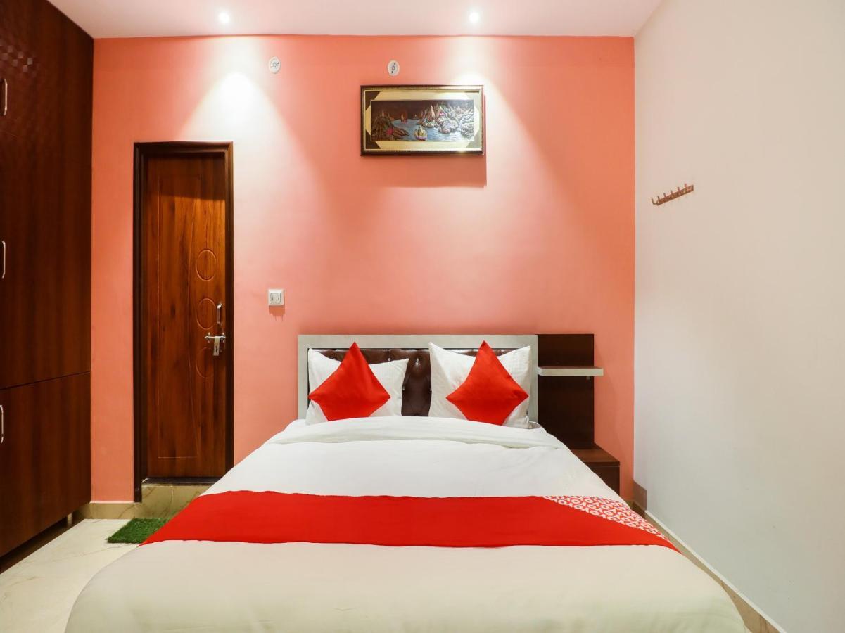 Oyo Lck1233 Rivaaj Palace Lucknow Dış mekan fotoğraf