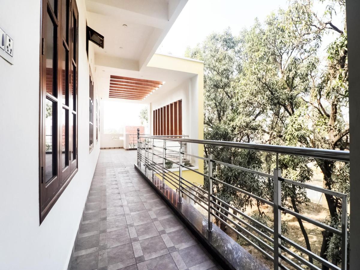 Oyo Lck1233 Rivaaj Palace Lucknow Dış mekan fotoğraf