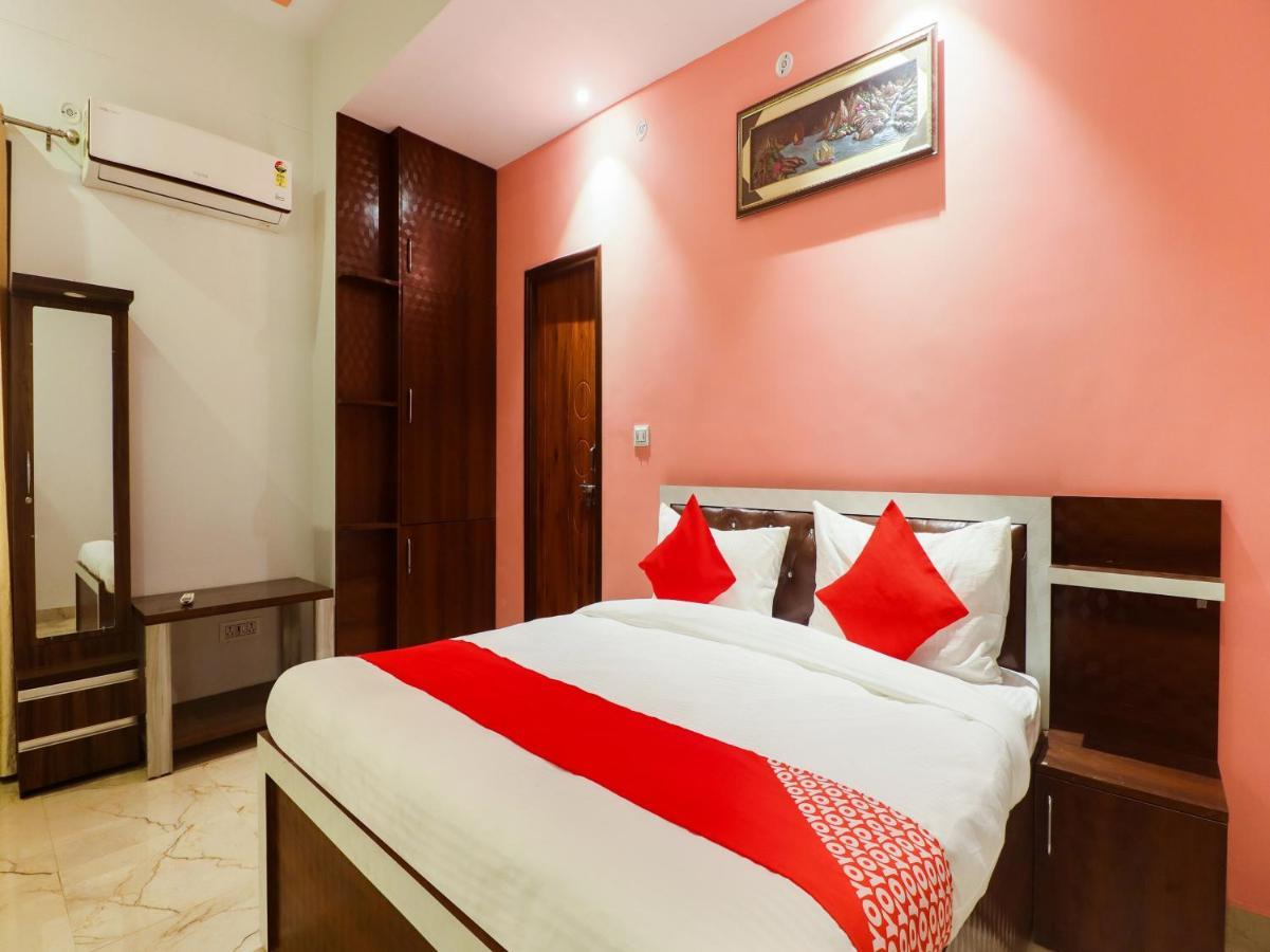 Oyo Lck1233 Rivaaj Palace Lucknow Dış mekan fotoğraf