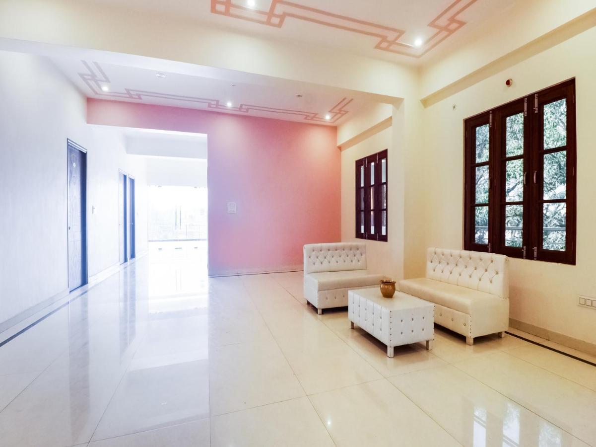 Oyo Lck1233 Rivaaj Palace Lucknow Dış mekan fotoğraf