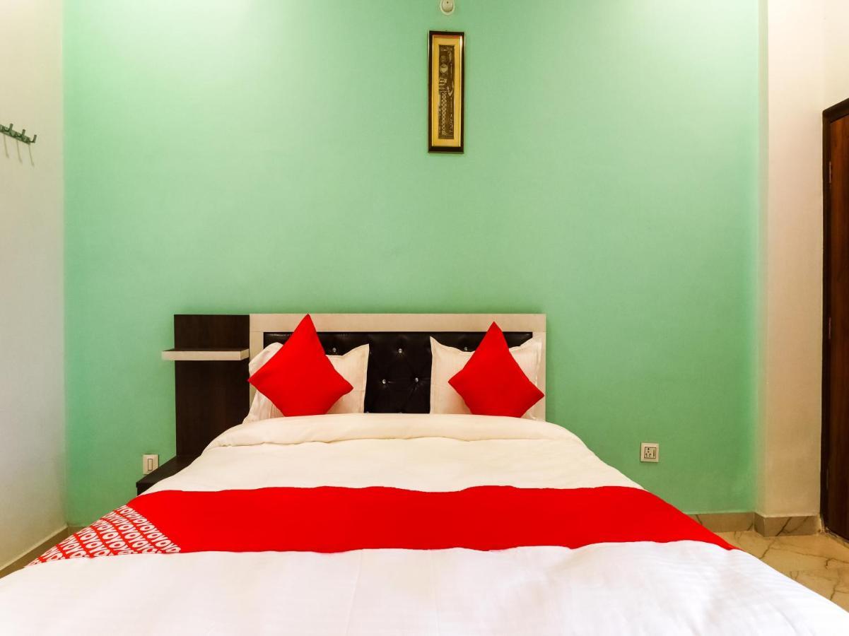 Oyo Lck1233 Rivaaj Palace Lucknow Dış mekan fotoğraf
