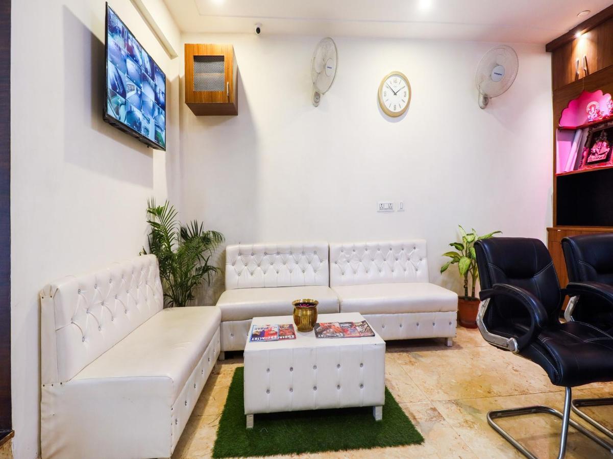 Oyo Lck1233 Rivaaj Palace Lucknow Dış mekan fotoğraf